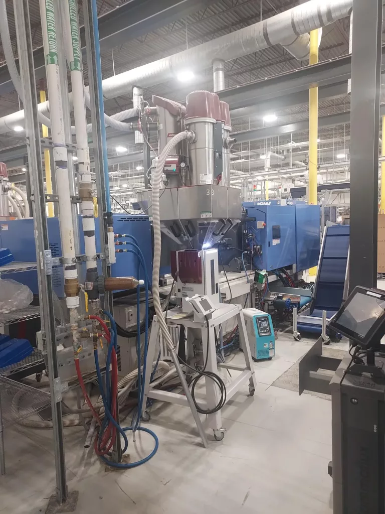 2018 JSW 180ADS-300U Injection Molding Machine, photo 3 of 7