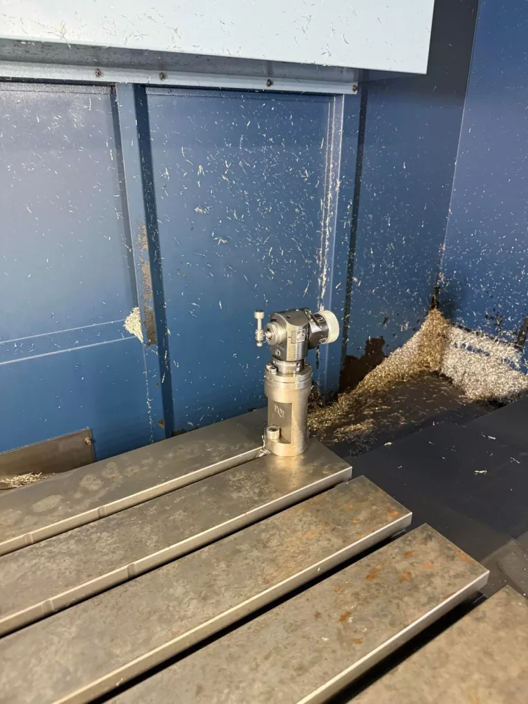 2021 Matsuura VX-1500 CNC Vertical Machining Center, photo 6 of 22