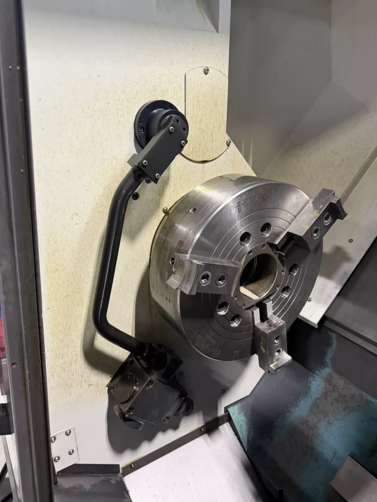 2022 Doosan Puma 4100B CNC Lathe, photo 3 of 6