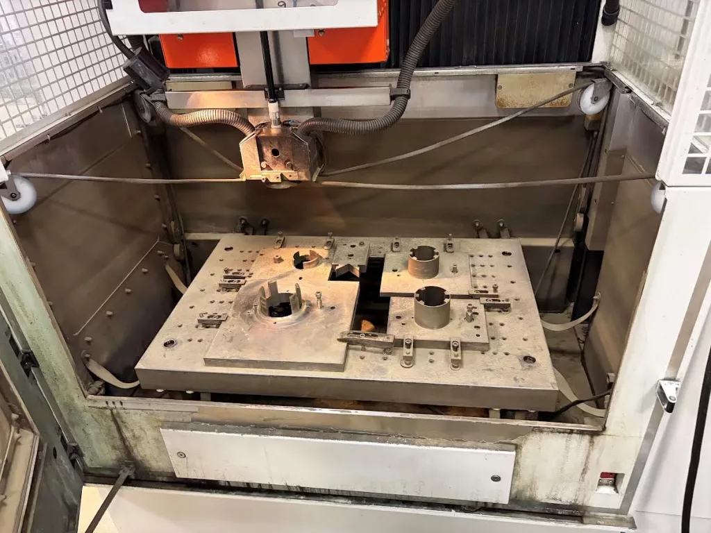 2005 Charmilles Robofil 440CC EDM Machine, photo 3 of 8