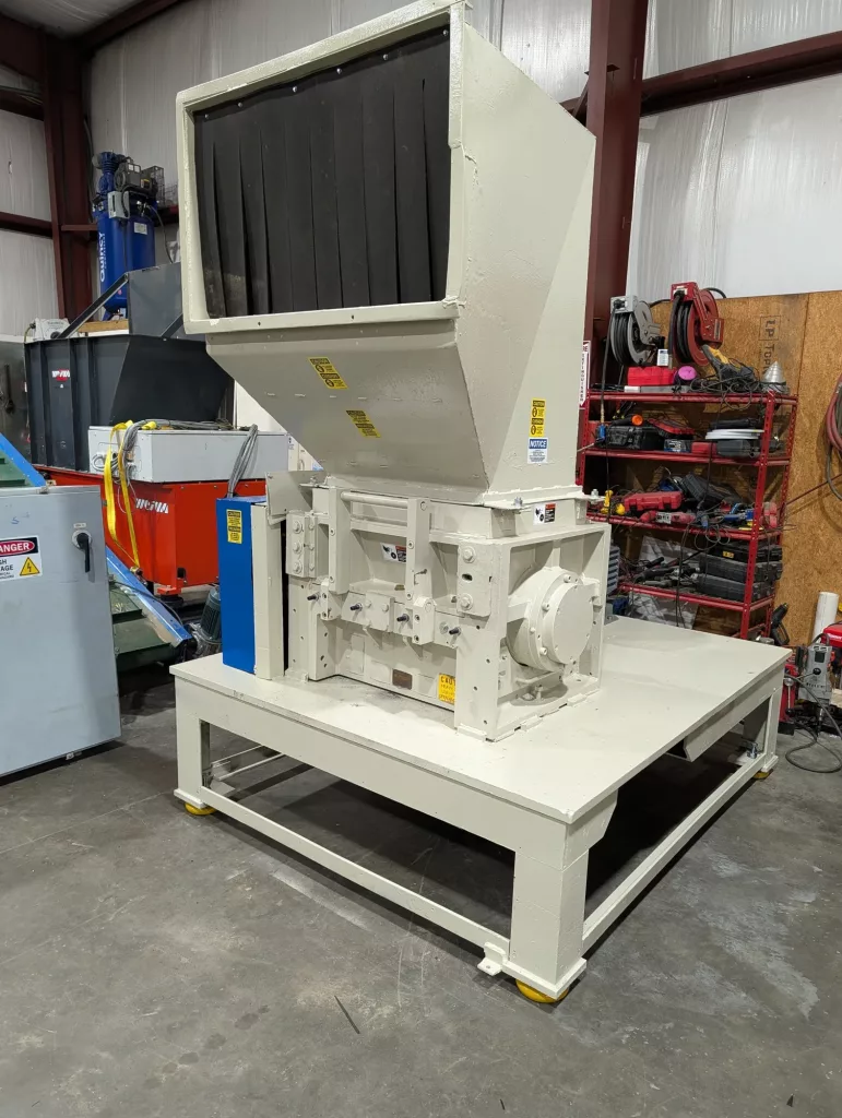 Cumberland 28B-3KN Granulator, photo 3 of 8