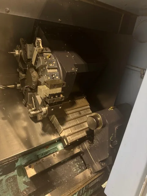2014 Doosan Lynx 220A CNC Lathe, photo 3 of 5