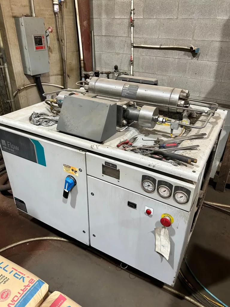 2018 Flow Mach 300 3015 DWJ Waterjet, photo 11 of 15