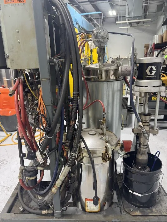 2018 Graco ProMix 2KE Paint Sprayer, photo 4 of 7