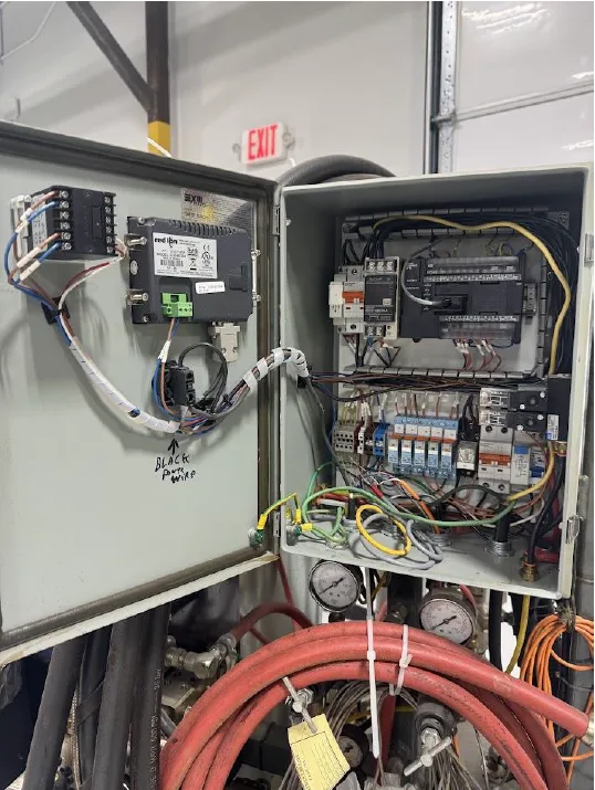 2018 Graco ProMix 2KE Paint Sprayer, photo 5 of 7