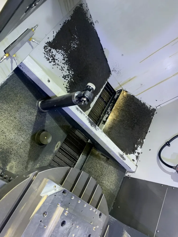 2019 Haas UMC-1000 CNC Vertical Machining Center, photo 6 of 10