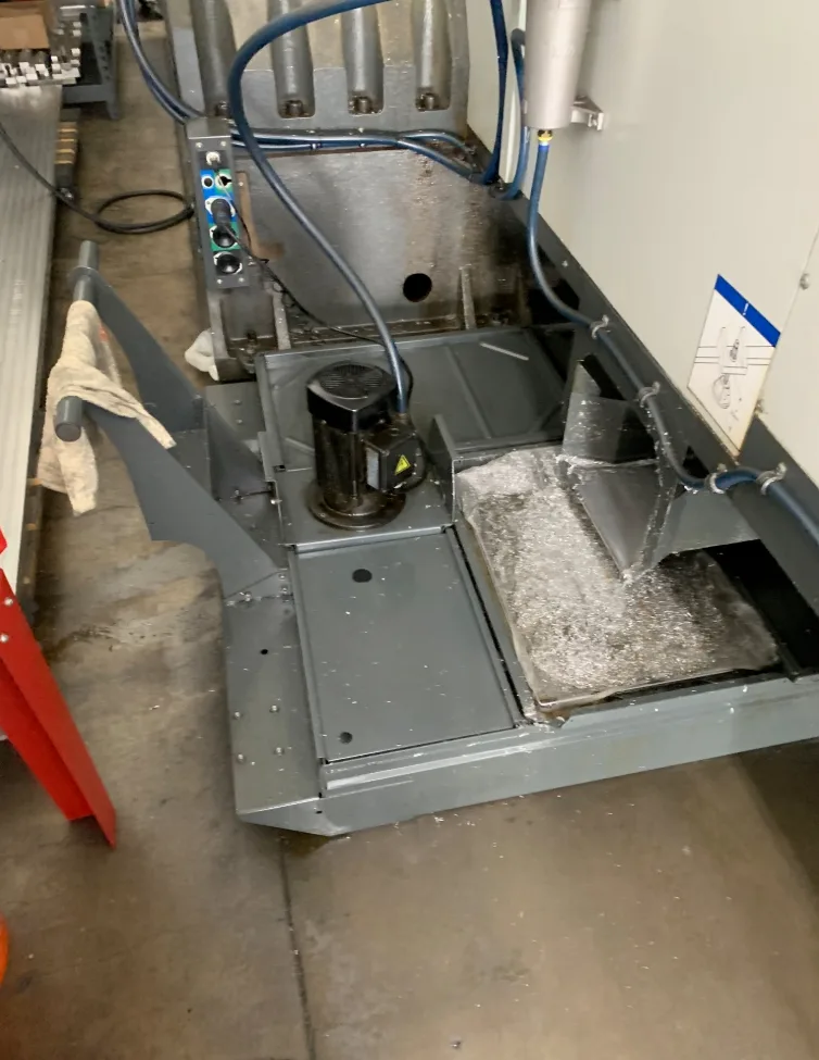 2019 Haas VF-11 CNC Vertical Machining Center, photo 7 of 8