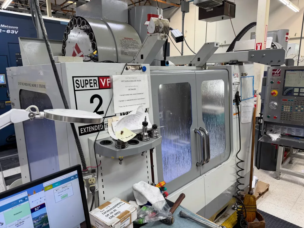 2007 Haas VF-2SSYT CNC Vertical Machining Center, photo 1 of 8