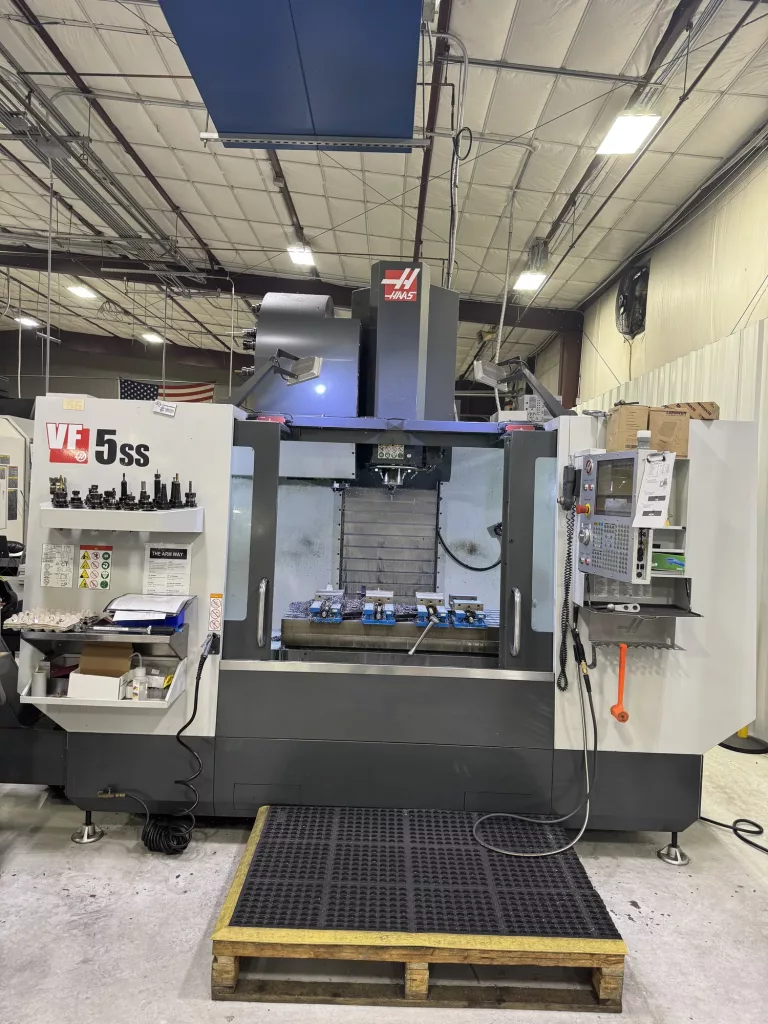2018 Haas VF-5SS CNC Vertical Machining Center, photo 1 of 7
