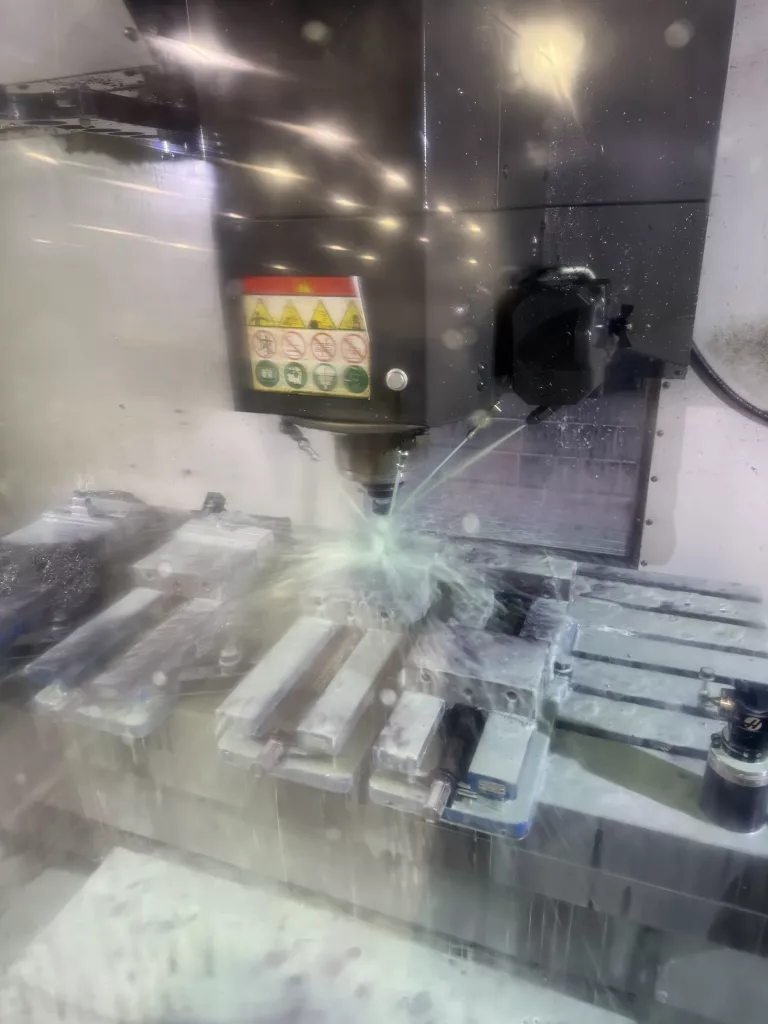 2018 Haas VF-5SS CNC Vertical Machining Center, photo 6 of 7