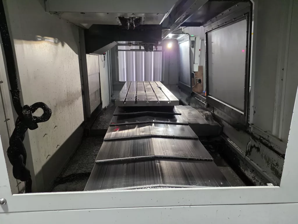 2014 Haas VF-7 CNC Vertical Machining Center, photo 12 of 28
