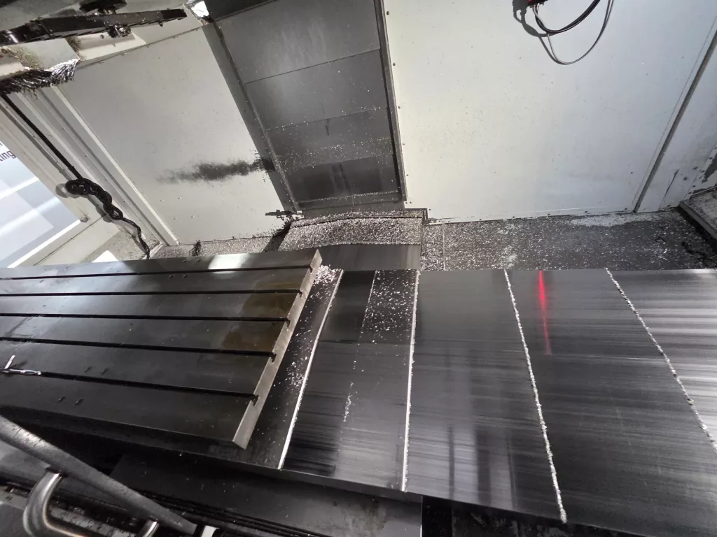 2014 Haas VF-7 CNC Vertical Machining Center, photo 4 of 28