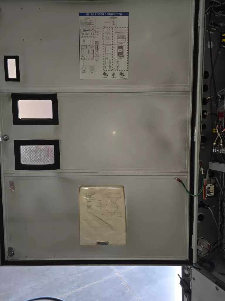 2014 Haas VF-7 CNC Vertical Machining Center, photo 25 of 29