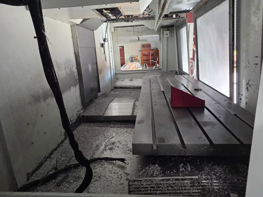 2014 Haas VF-7 CNC Vertical Machining Center, photo 5 of 29