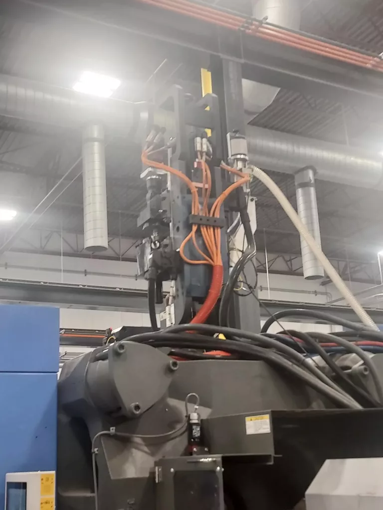 2019 JSW J450ADS-1400H Injection Molding Machine, photo 4 of 14