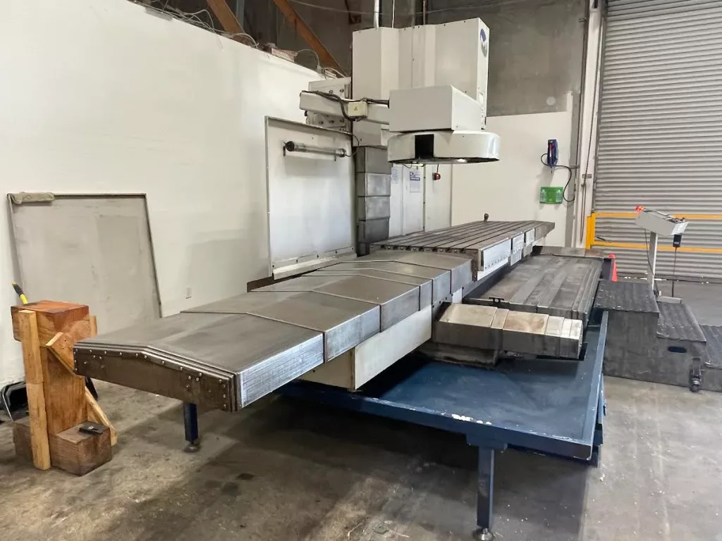 2013 Milltronics RH35XP CNC Vertical Machining Center, photo 3 of 13
