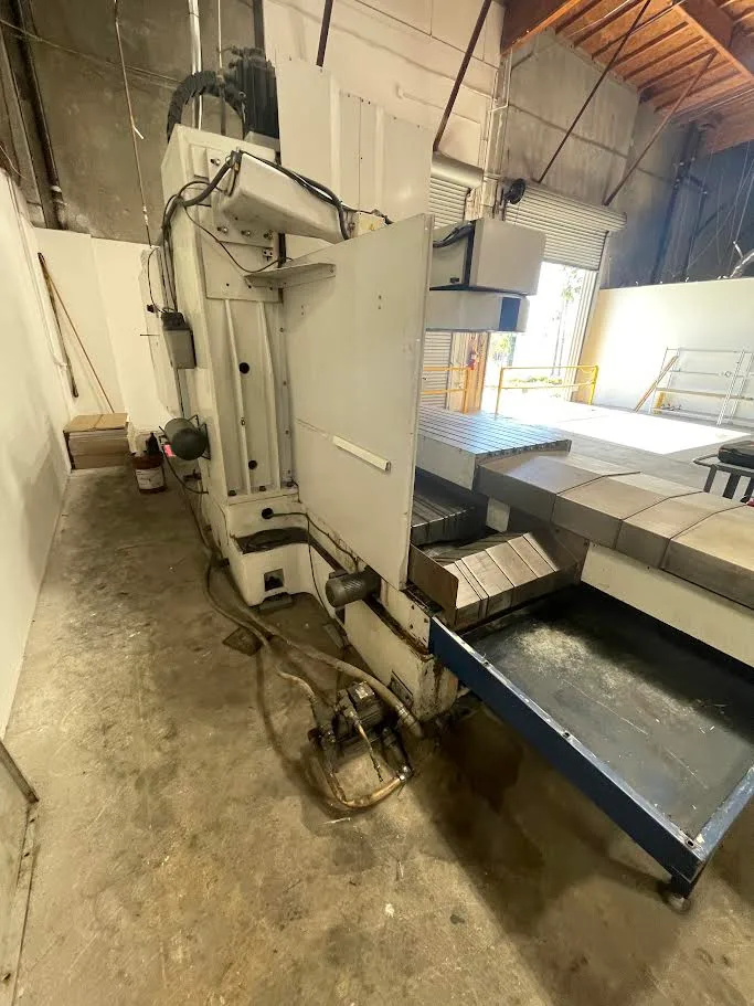 2013 Milltronics RH35XP CNC Vertical Machining Center, photo 4 of 13