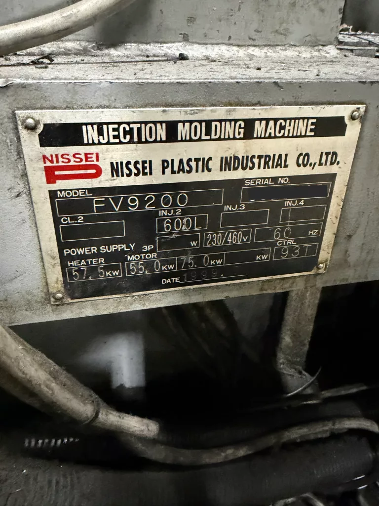 1999 Nissei FV9200-600L Injection Molding Machine, photo 7 of 7