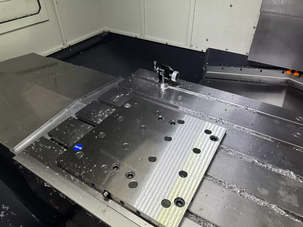 2024 SMEC MCV-6700N CNC Vertical Machining Center, photo 5 of 13