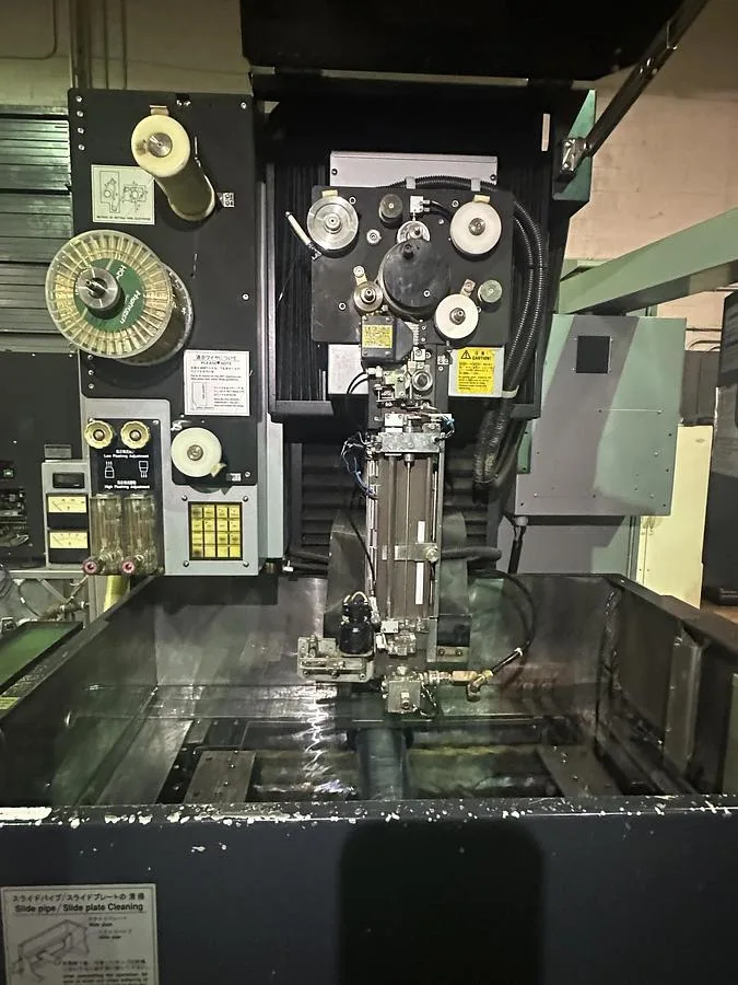 Sodick AQ535L/LQ1W EDM Machine, photo 4 of 7