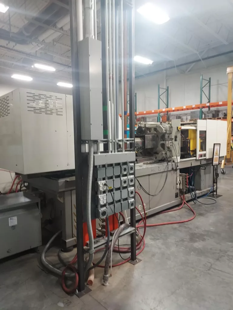 2002 Toshiba EC180V21-8 Injection Molding Machine, photo 3 of 7