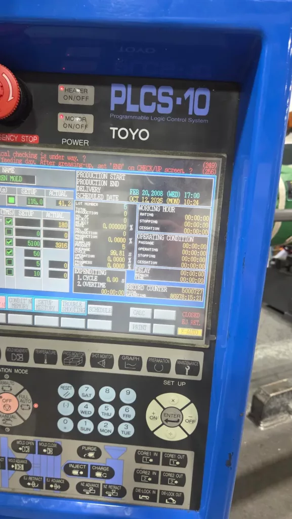 2003 Toyo Si-300-II Injection Molding Machine, photo 2 of 5