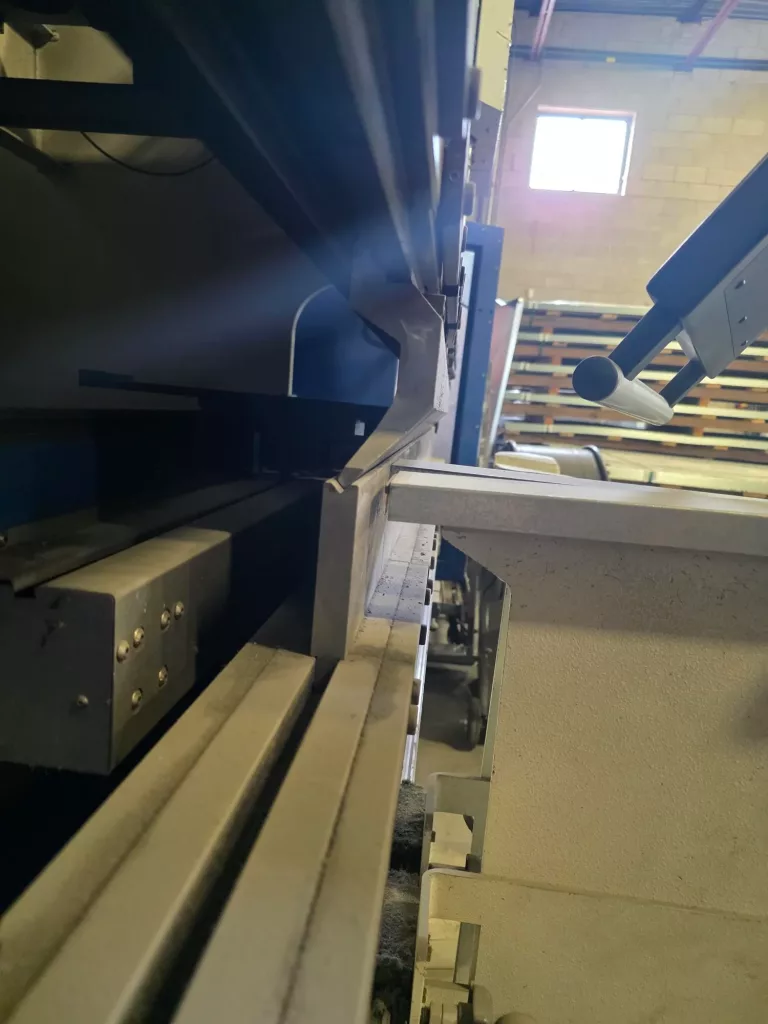 2006 Trumpf TrumaBend C66 Press Brake, photo 3 of 7